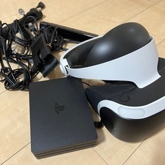 無料であげます！　VR ベッドサイドボード　CDプレーヤーなど