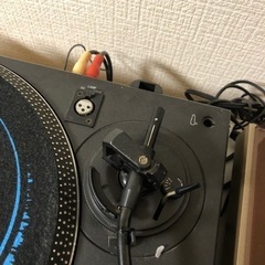 DJ ターンテーブルの画像