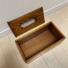 木製ティッシュケースの画像