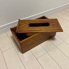 木製ティッシュケースの画像