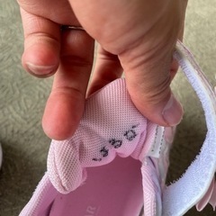 子供用シューズ　18.5 ムーンスター　ラブラッシュ？の画像