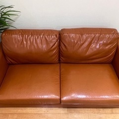 合皮ソファーの画像