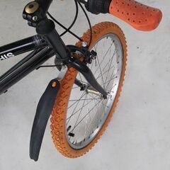 お話し中 22インチ マウンテンバイクの画像