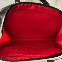 ポーチ付きバックの画像