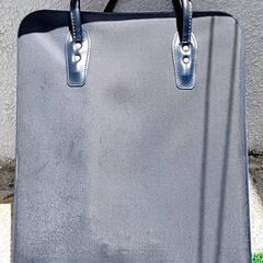 女性用　着物（収納ケース付き）の画像