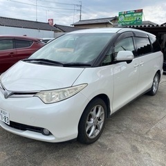 エスティマの画像