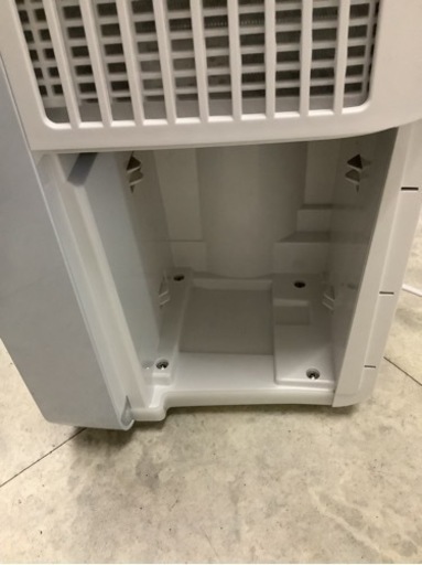 シャープ CM-P100 「衣類乾燥」除湿機 コンパクトクール   リサイクルショップ宮崎屋　佐土原店　23.7.8F