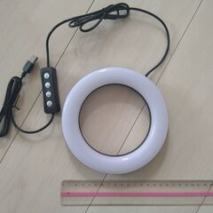 【中古・保管品】外径16センチ リングライト 電気スタンド クリ...