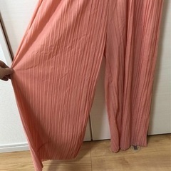 プリーツパンツ 未使用の画像