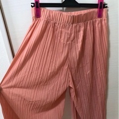 プリーツパンツ 未使用の画像