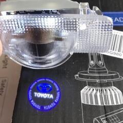 TOYOTAウエルカムライト4ドア