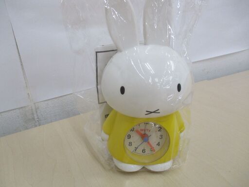 180  　Miffy ミッフィー　　置時計