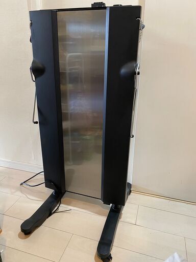 【値下げ】東芝ズボンプレッサーHIP-T100【ほぼ新品】