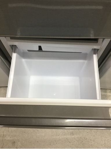 ●販売終了●冷蔵庫　２ドア　126L 2021年製　AQUA 自動製氷無し　中古品