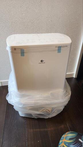 新品未使用。衣類乾燥除湿機 F-YHVX120(ハイブリッド方式)