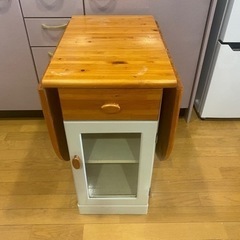 折りたたみ式ダイニングテーブルセット（取引中）の画像