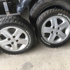 マッドタイヤホイールセットの画像