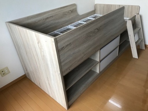 収納付きベッド