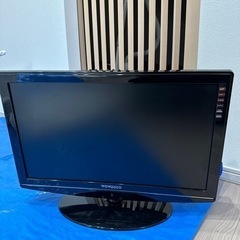 無料23.6インチDVD内蔵液晶カラーテレビ