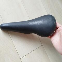 ロードバイク　サドル　kashima  FIVEGOLDの画像