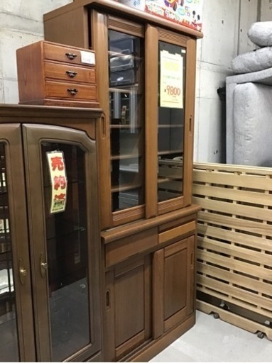 ⚫︎販売終了⚫︎食器棚　中古品