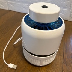 吸引式　捕虫機　