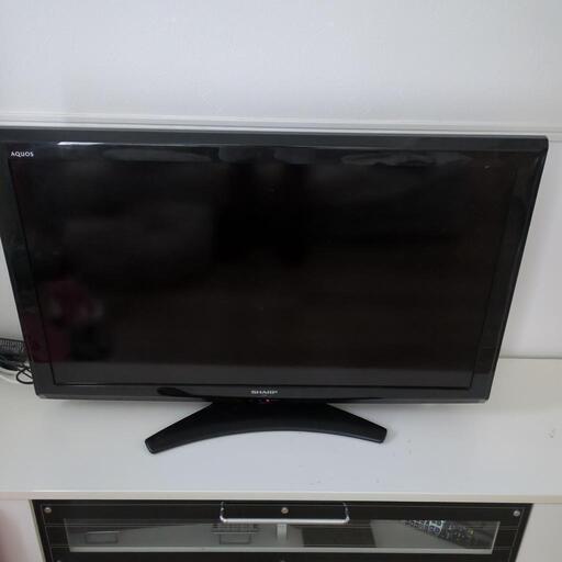 シャープ　アクオス　液晶テレビ　40インチ　2011年製