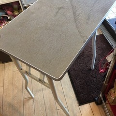 決定しました　折りたたみ　トリミングテーブル　中古