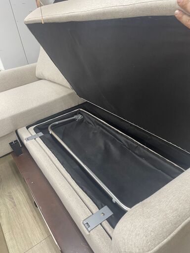 リサイクルショップどりーむ荒田店　No7697 カウチソファ　美品　定価約５万　購入からまだ半年！　オシャレ　脚置き収納♪　早いもの勝