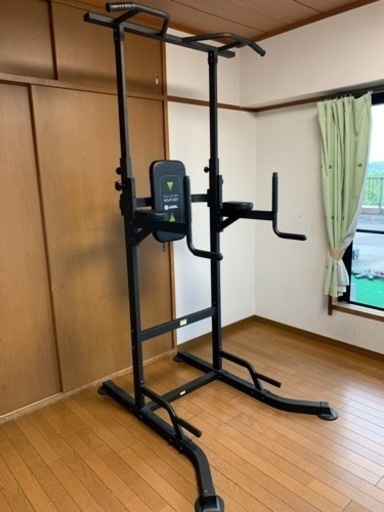 トレーニングマシン　筋トレマシン
