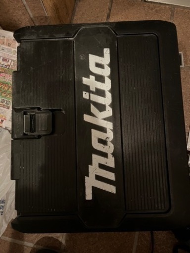 インパクトドライバー18V（Makita）その他セット売ります