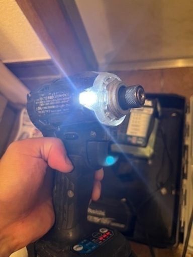 インパクトドライバー18V（Makita）その他セット売ります