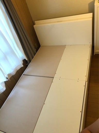 【再々値下げ！！】セミダブルベッドフレーム　ニトリ収納あり