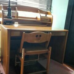 最終値下げ！　ミッキーマウス ロゴあり　 学習机　勉強机 椅子 セットの画像