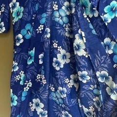⭐︎ お値下げ‼️浴衣/夏用/ハイビスカス/青色⭐︎の画像
