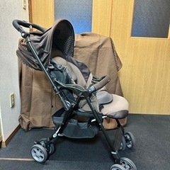 【値下げ中】COMBI ベビーカー ディアクラッセ オート4キャス XY-500 