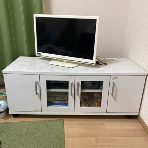 テレビボード