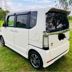 ホンダ　N BOXカスタム  Ｇ・特別仕様車ＳＳパッケージ★大人気のパールホワイト★両側パワースライドドア★車検2年付き★の画像