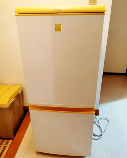 【取引中】【中古】SHARP 冷凍 冷蔵庫 SJ-14VJ  135L 一人暮らし