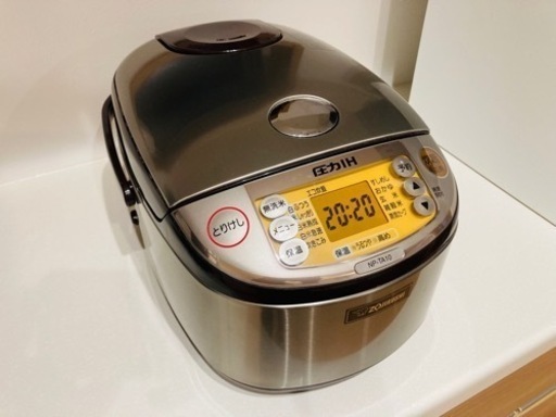 中古：2016年製：象印：炊飯器：6年使用