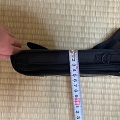 DEGNER ハードケース付きのスマートフォンも収納可能 マグネット式タンクバッグ ブラックの画像