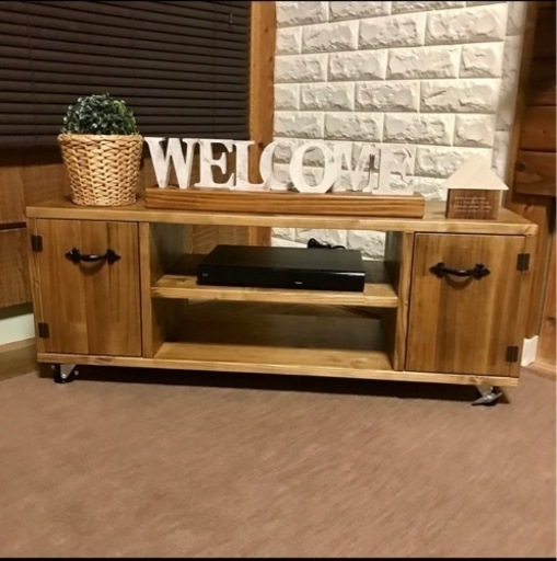 選べる取手&色味・横幅90cm・左右扉付き・天然木材・テレビ台・テレビボード・ローボード