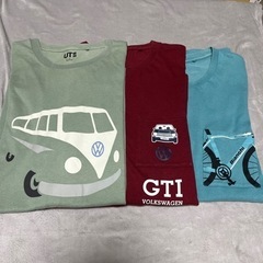 ユニクロ　メンズＴシャツ　３枚セット