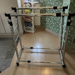 値下げしました‼️ハンガーラック