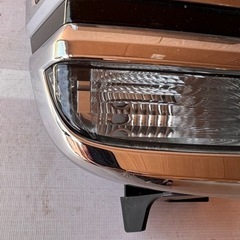 トヨタ　VOXY 80 左テールランプの画像
