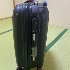 スーツケース、キャリーケース　Sサイズ　黒の画像