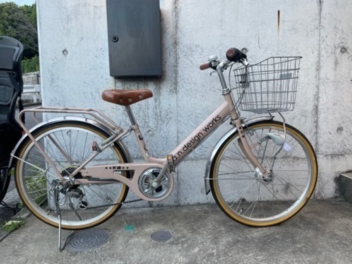 【美品】子ども自転車 22インチ 6段変速　ベージュ　ミルクティー　引き取り限定