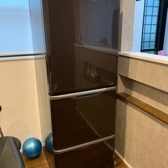 冷蔵庫　シャープ　350L