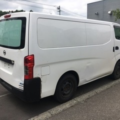 NV350 冷蔵冷凍車　4WD 車検令和7年7月迄の画像