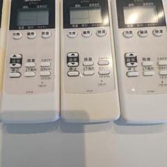 シャープ　SHARP エアコンリモコン　A715JB 5個の画像